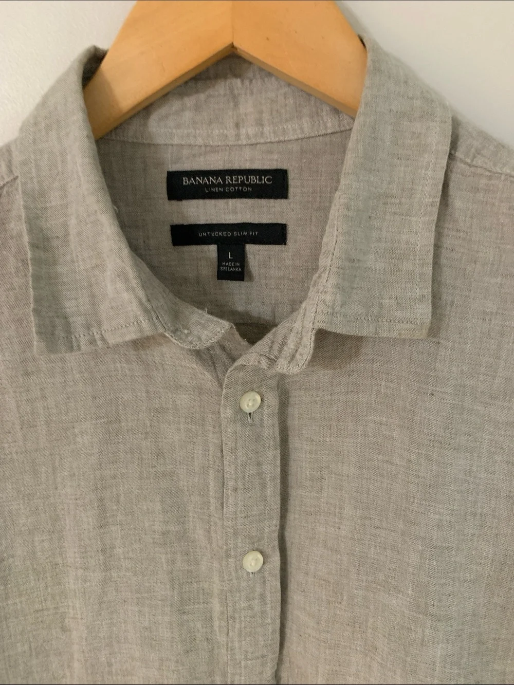 Banana Republic Men’s Linen Cotton Untucked Slim Fit Button Up Shirt Tan Large